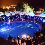 מלון Poseidon -boutique Hotel-