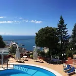 מלון Poseidon -boutique Hotel- סלרנו