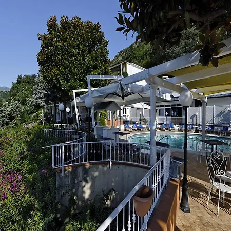 Hotel Poseidon -boutique Hotel- 4*