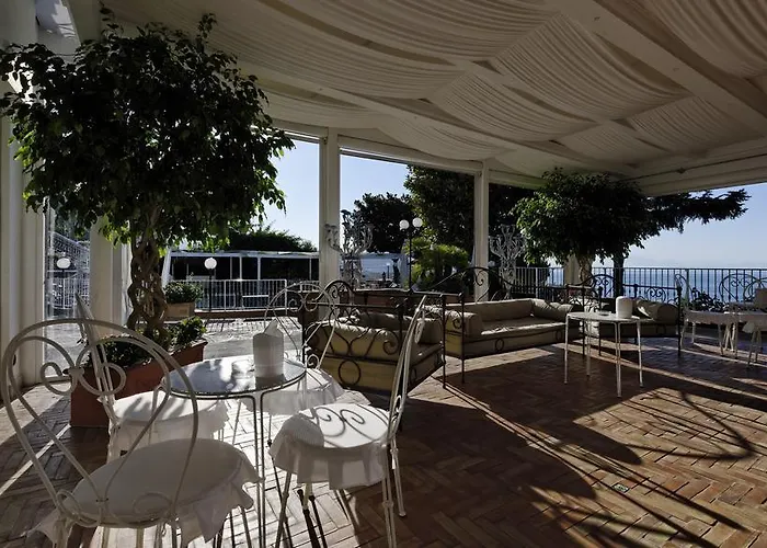 Hotel Poseidon -boutique Hotel-