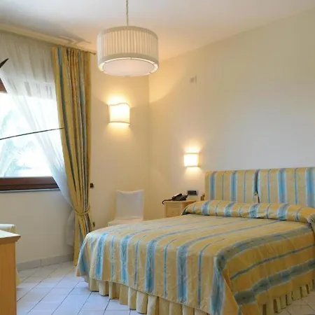 Poseidon -boutique Hotel- 4*