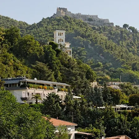 Poseidon -boutique Hotel- 4*