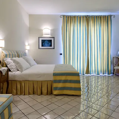Poseidon -boutique Hotel- Szálloda Salerno