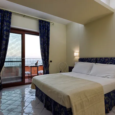 Hotel Poseidon -boutique Hotel- Salerno