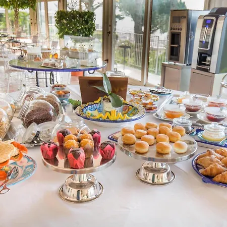 Poseidon -boutique Hotel- Szálloda Salerno