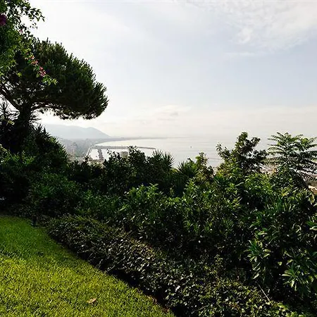Poseidon -boutique Hotel- 4*