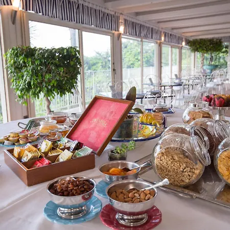 Poseidon -boutique Hotel- 4*