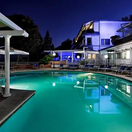 Hotel Poseidon -boutique Hotel- 4*
