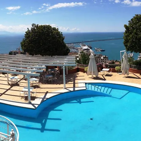 Poseidon -boutique Hotel- Szálloda Salerno