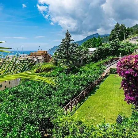 Poseidon -boutique Hotel- 4*