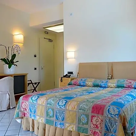 Poseidon -boutique Hotel- Hotel Salerno