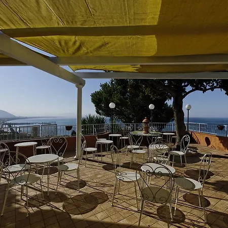 Poseidon -boutique Hotel- Salerno