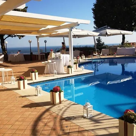 Hotel Poseidon -boutique Hotel- 4*