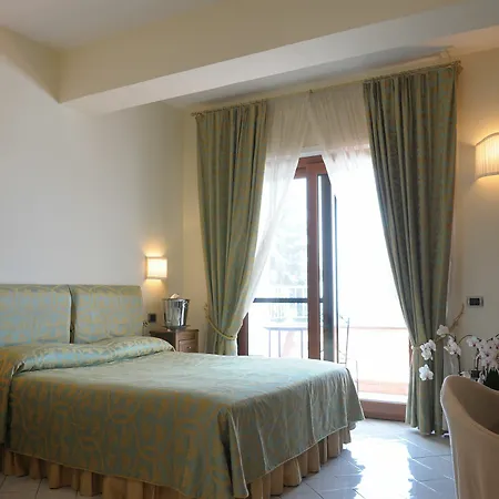 Poseidon -boutique Hotel- Hotel 4*